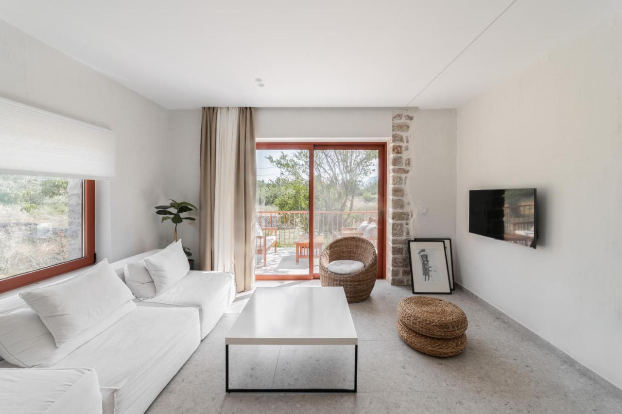 Kampus Luxury Villas Trikala  Bagian luar foto